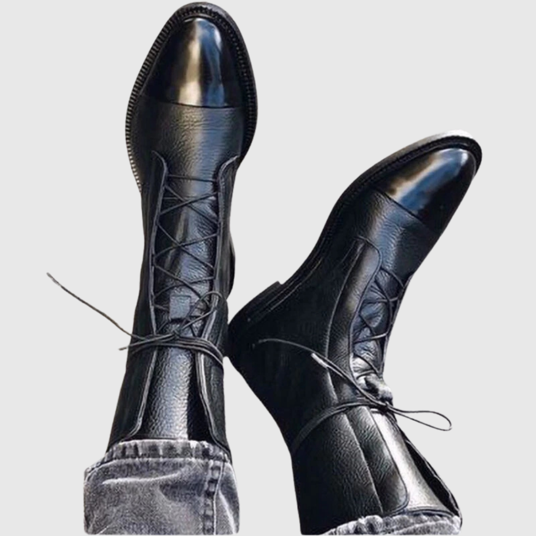 ELOWYN | CLASSIC LACE-UP BOOTS