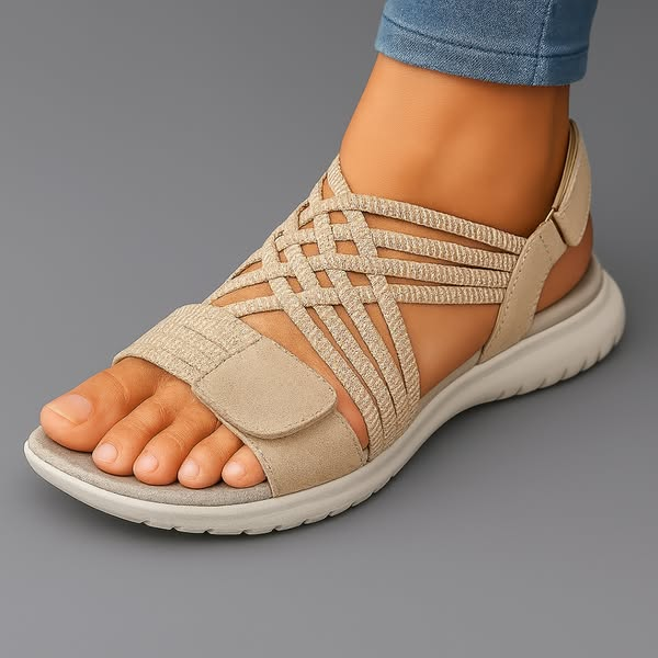WENDY – LIGHTWEIGHT STRAPPY SANDALS