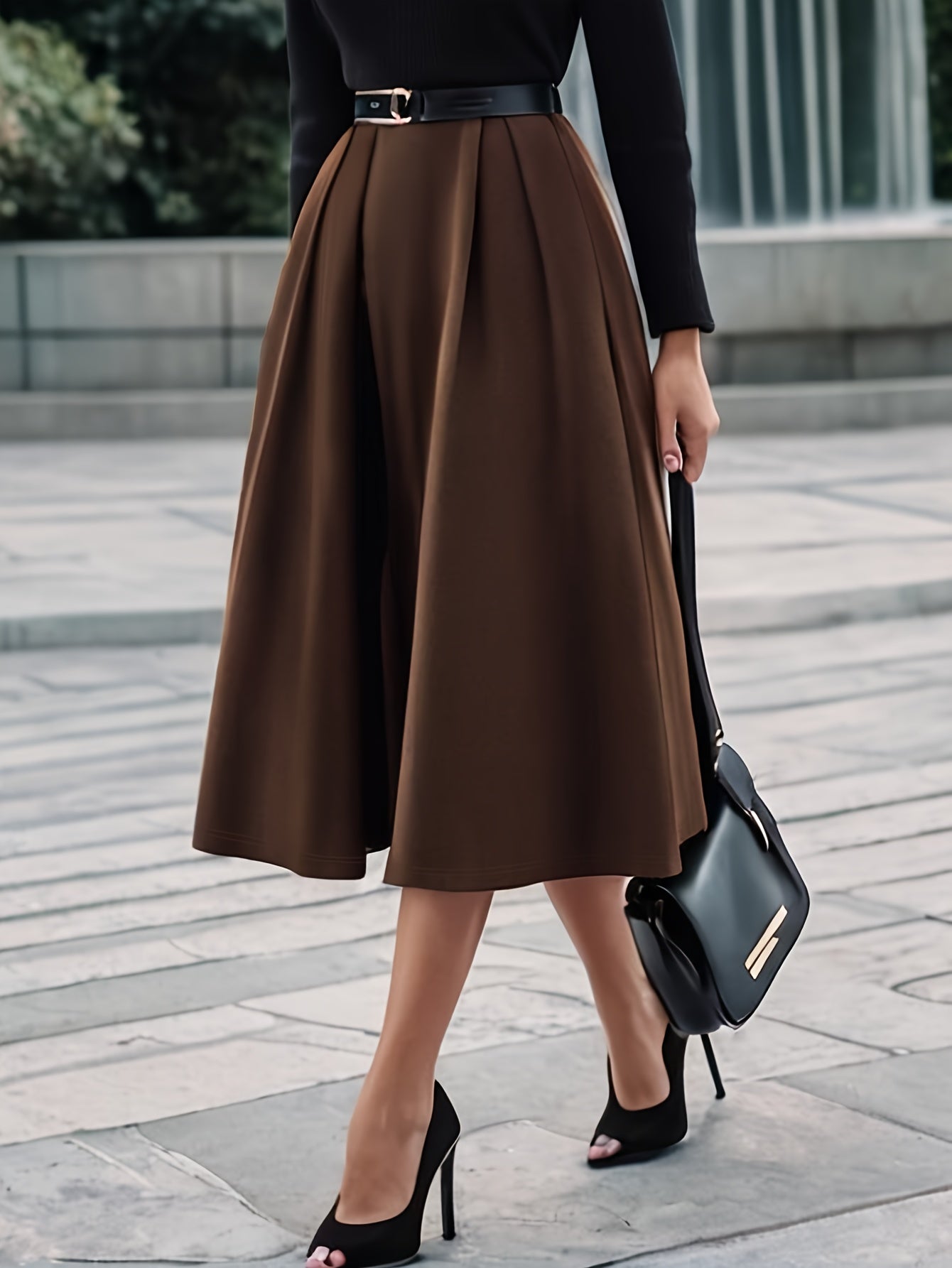 CELINE BLOOM | ELEGANT BELTED PENCIL SKIRT