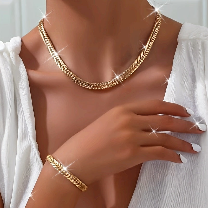 LUXURY FISH TAIL NECKLACE & BRACELET SET