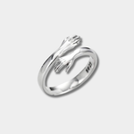 Petra – Anello regolabile in argento “Cuddle”
