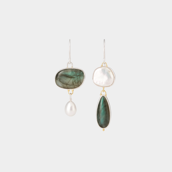 Agnes – Orecchini in argento con superficie strutturata