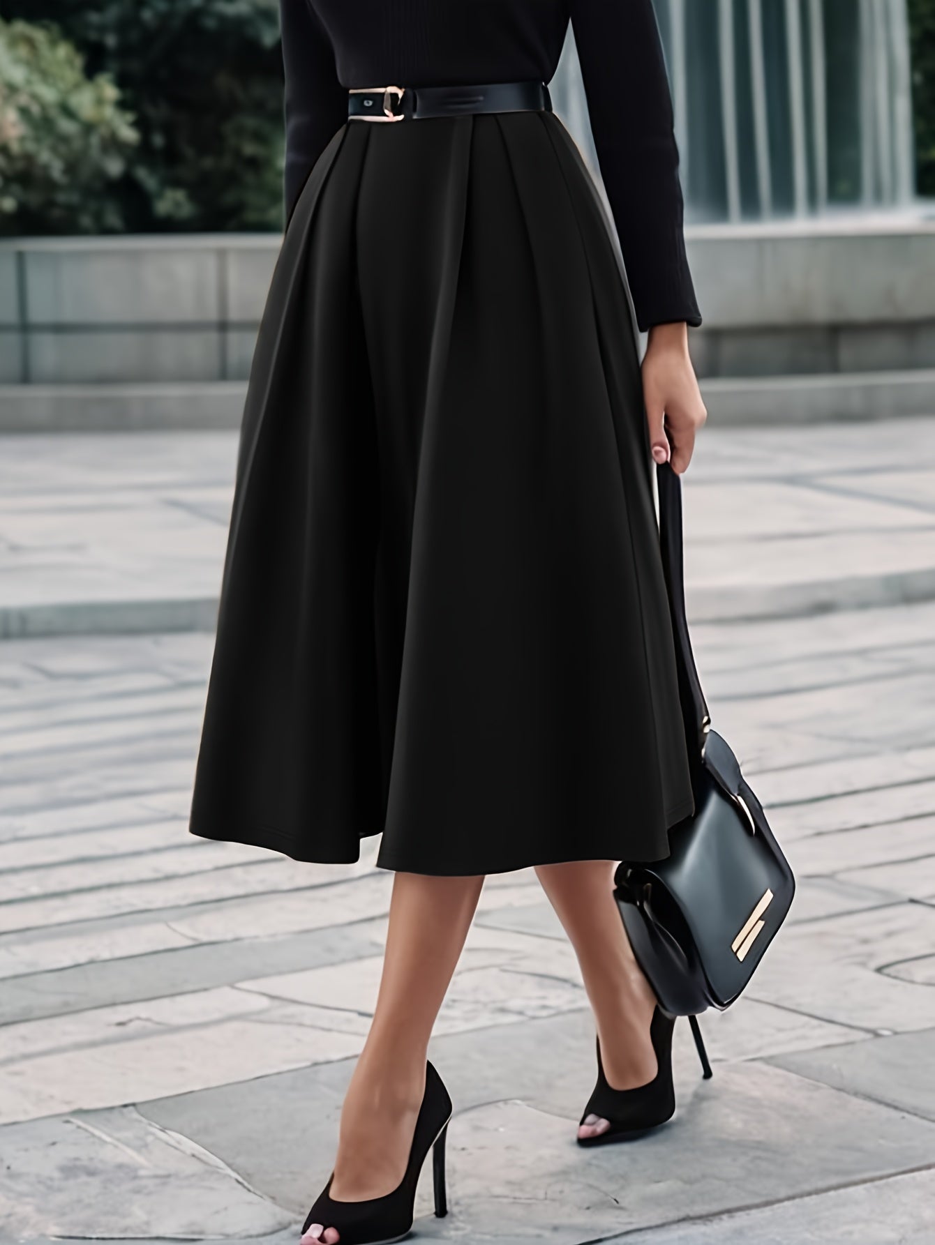 CELINE BLOOM | ELEGANT BELTED PENCIL SKIRT
