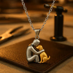 Mo - “Hug” pendant for necklace