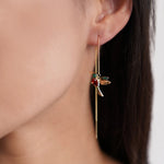 Mara - Gold rings with a delicate pendant