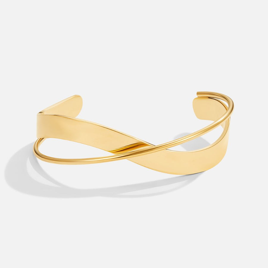 Eve – Unique Golden Bracelet