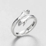Petra – Anello regolabile in argento “Cuddle”