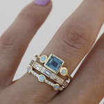 Anello vintage con cristallo blu