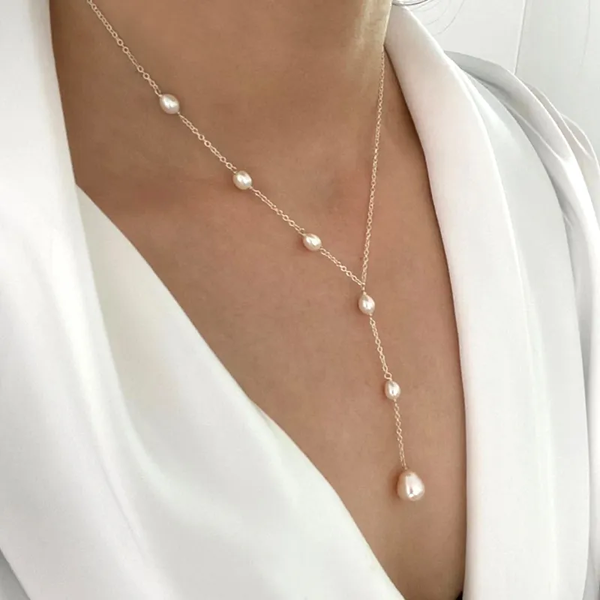 Annika – Collana vintage con pendenti a sfera