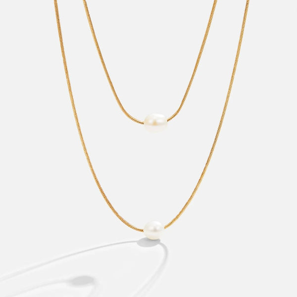Sabine – Double Layer Gold Necklace with Dark Stone