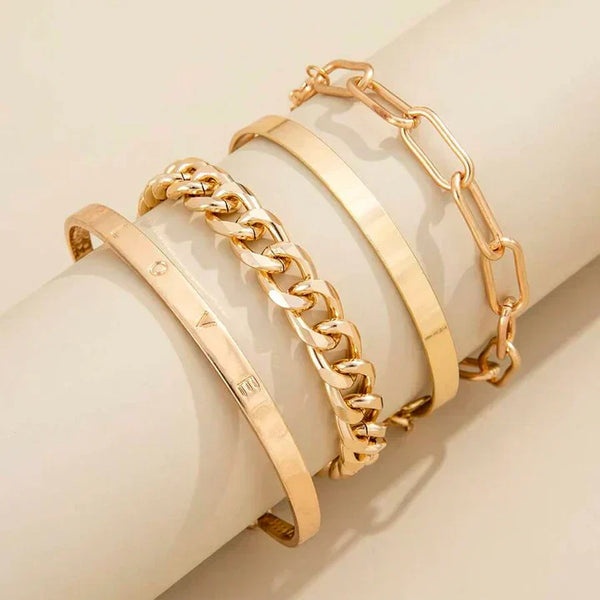 Noemi | elegant gold bracelet set