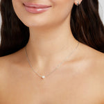 Clara – Silver necklace with round pendant