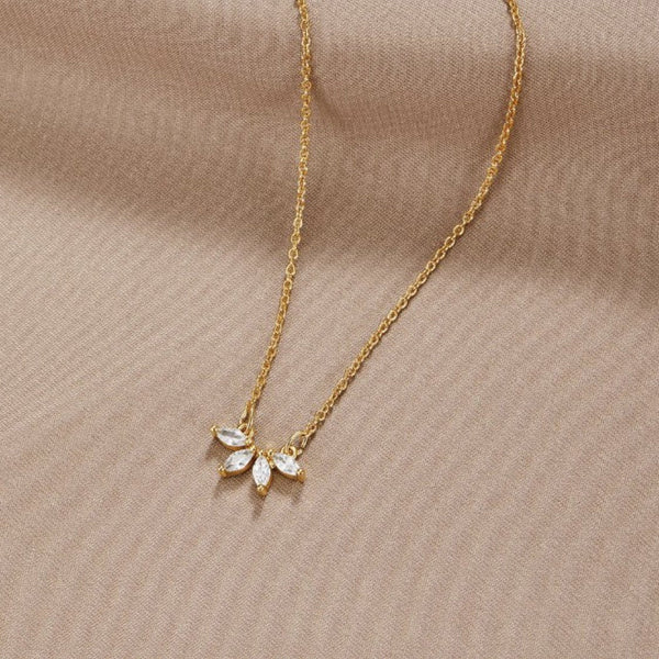 Stefanie – Double Necklace with Medallion