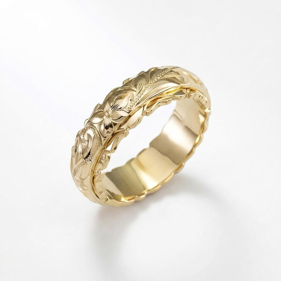 Mila - Gold ring with an ancient-inspired flower